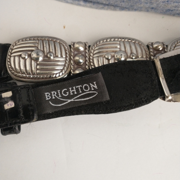 Brighton 8 silver toned Conchos 7 Separators Genuine Leather "S" - Picture 2 of 15